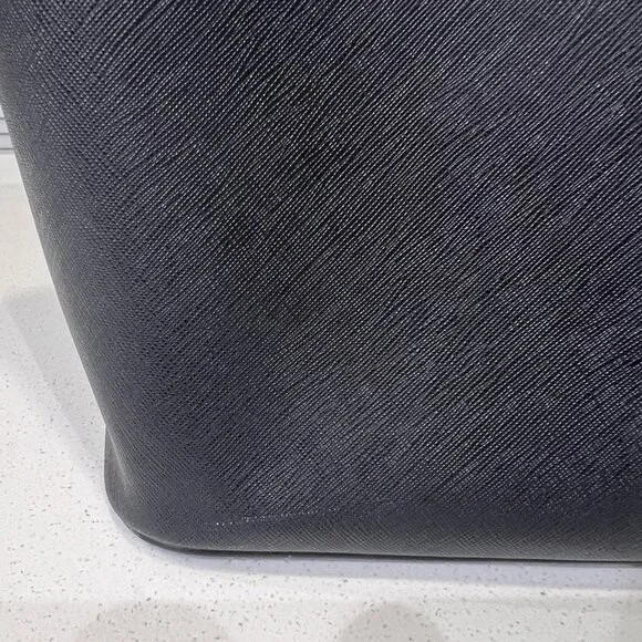 Authentic Michael Kors Jet Set Travel Saffiano Leather Top-Zip Tote Bag Black - Picture 6 of 15